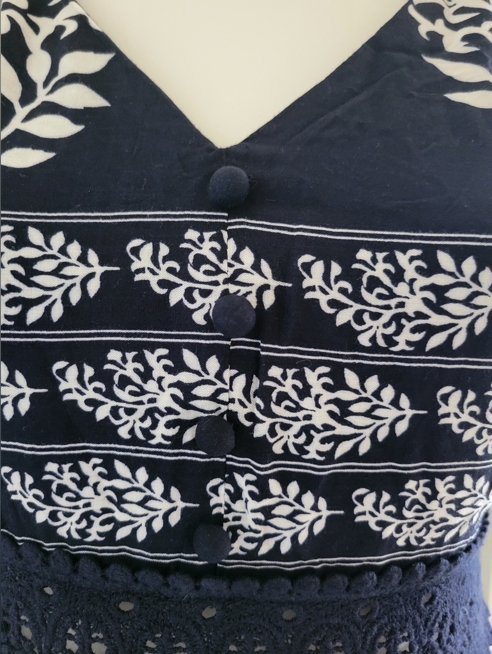 Miss Avenue | NWT Navy/White Boho Floral Maxi Dress (SIZE L) - Picture 6 of 16